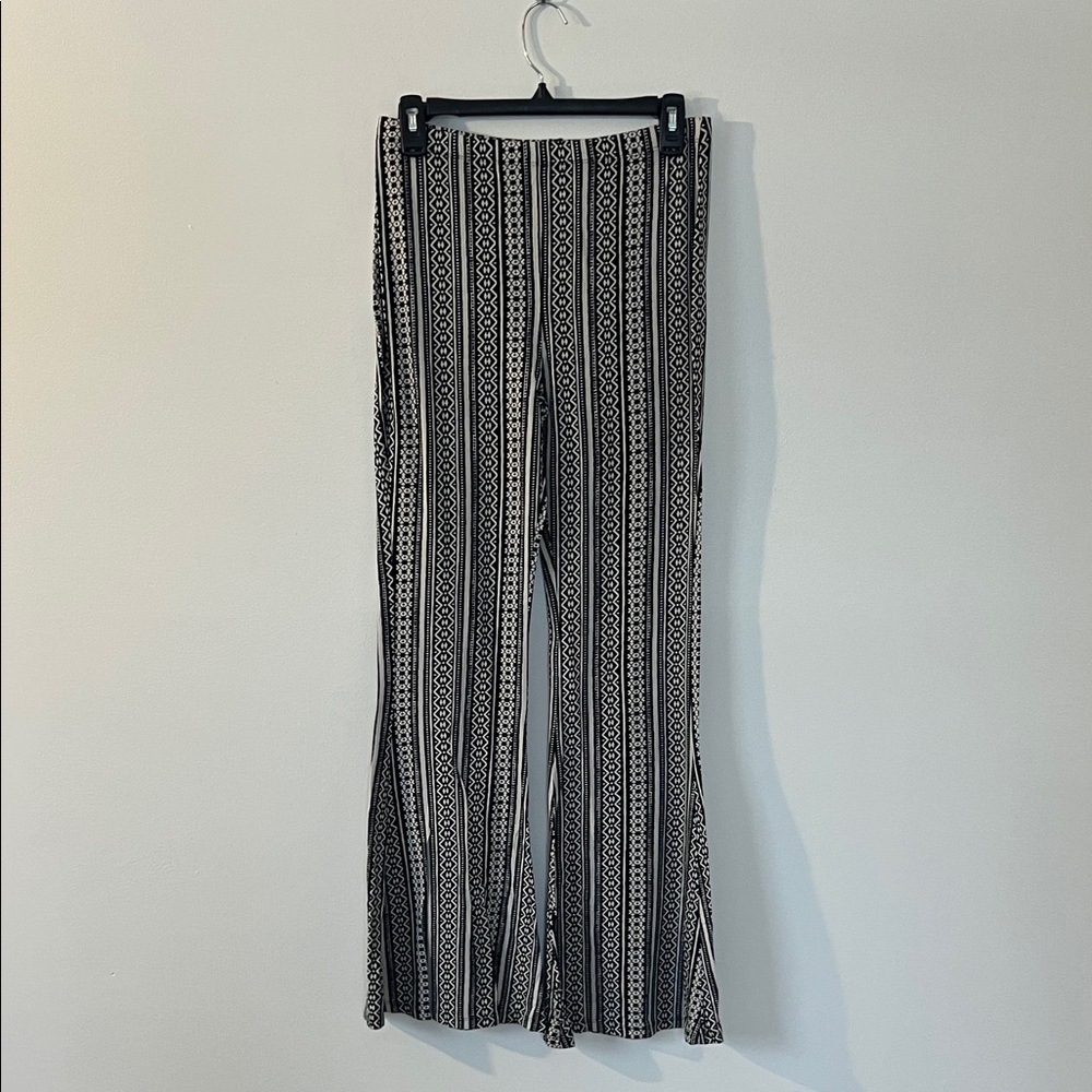 Express Black and White Striped Pants